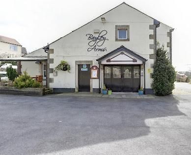 Bayley Arms Hotel Hurst Green  Esterno foto